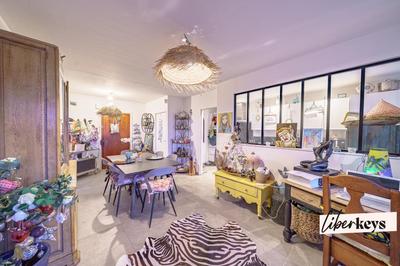 Appartement - 88 m² - 5 pièces