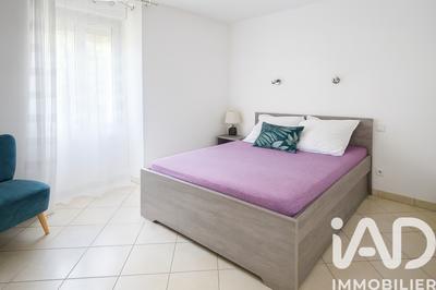 Appartement - 98 m² - 4 pièces