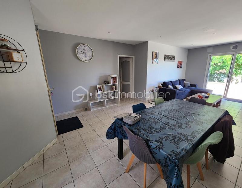 Maison traditionnelle - 93 m² - 4 pièces