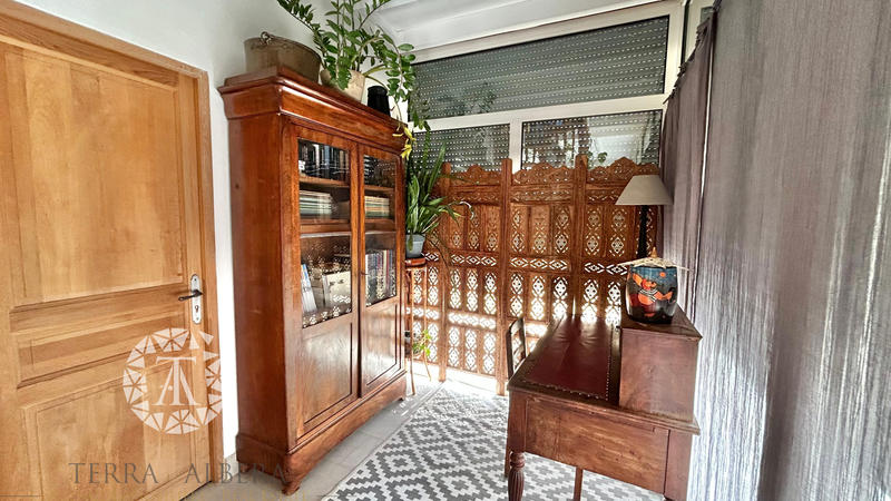 Villa - 225 m² - 7 pièces