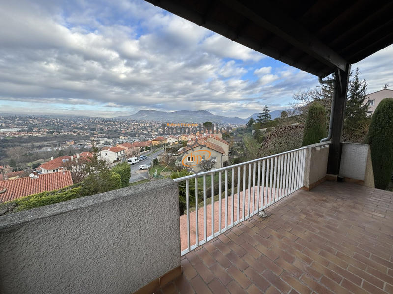 Maison - 73 m² - 3 pièces