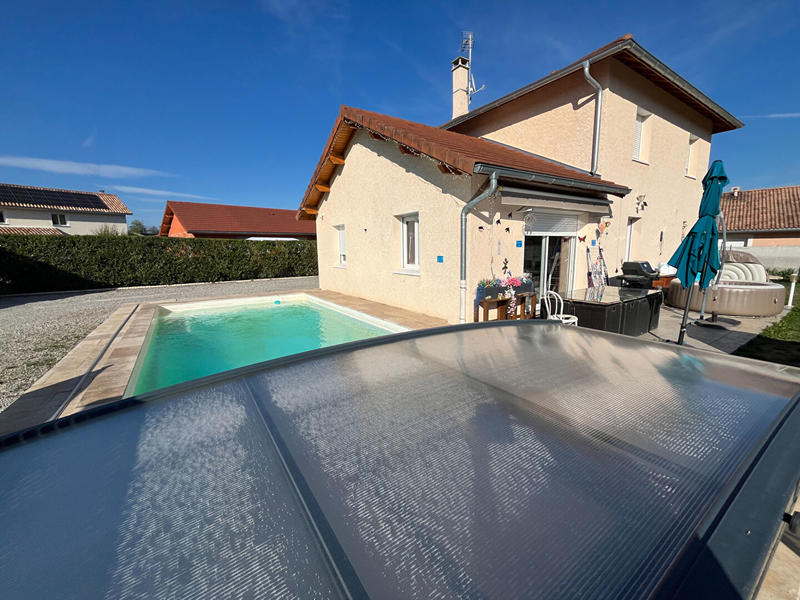 Maison - 111 m² - 5 pièces