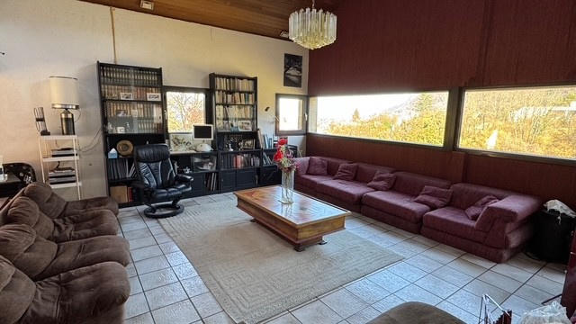 Maison - 170 m² - 5 pièces