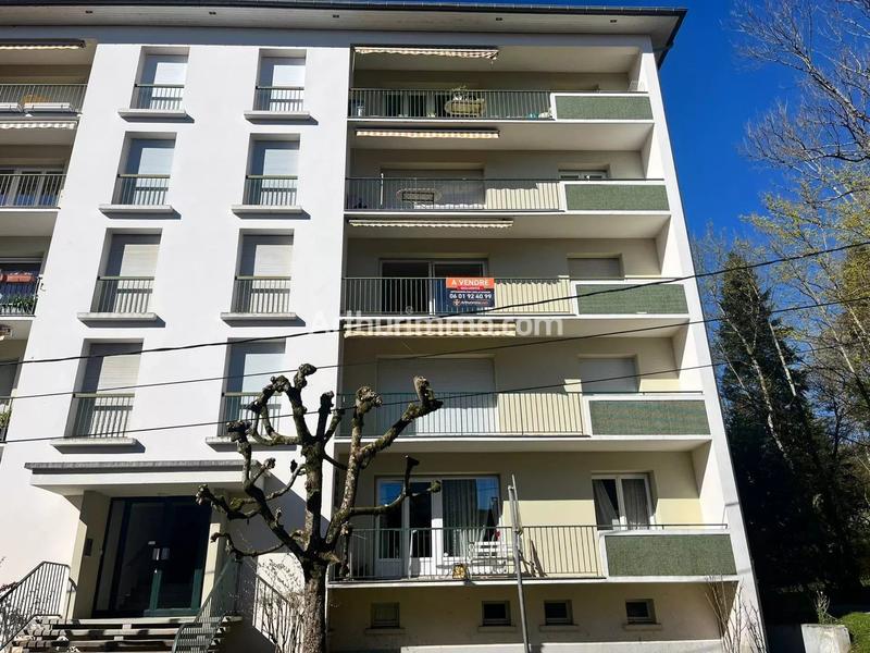 Appartement - 88 m² - 4 pièces