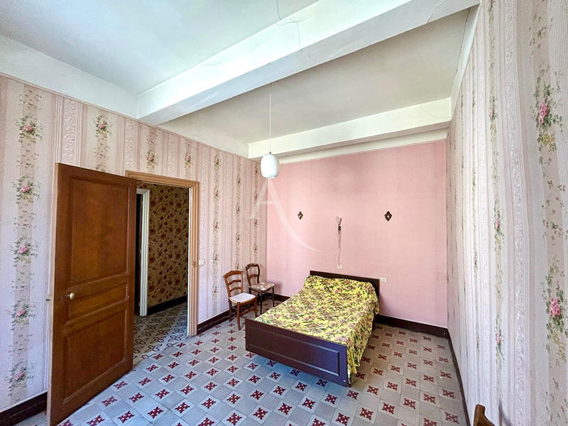 Maison - 177 m² - 5 pièces