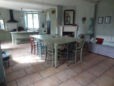 Maison - 150 m² - 6 pièces