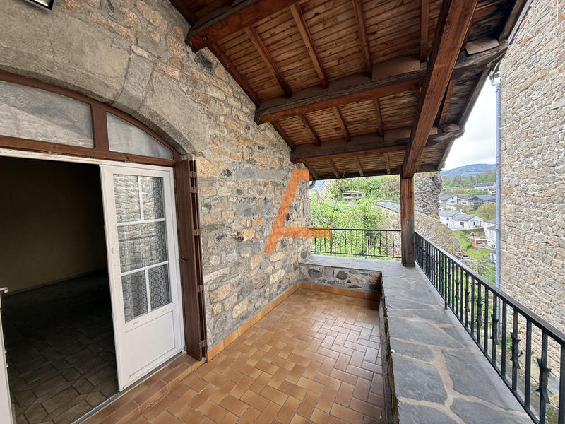 Maison de village - 110 m² - 5 pièces