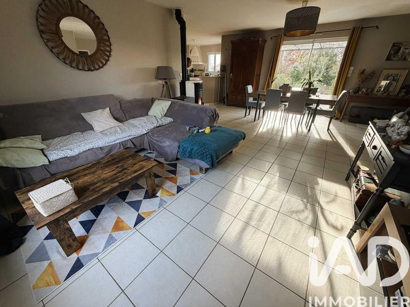 Maison - 110 m² - 5 pièces