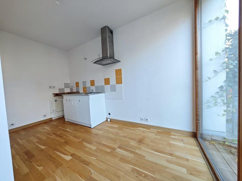 Duplex - 93 m² - 5 pièces