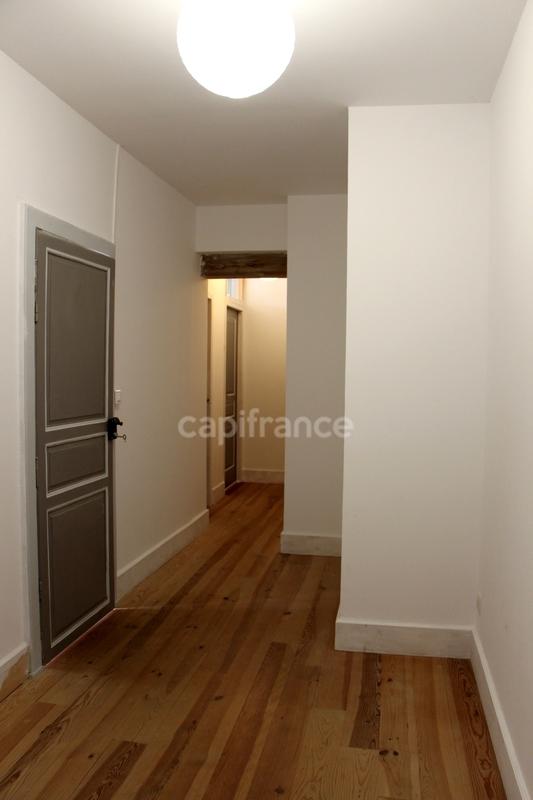 Château - 815 m² - 15 pièces