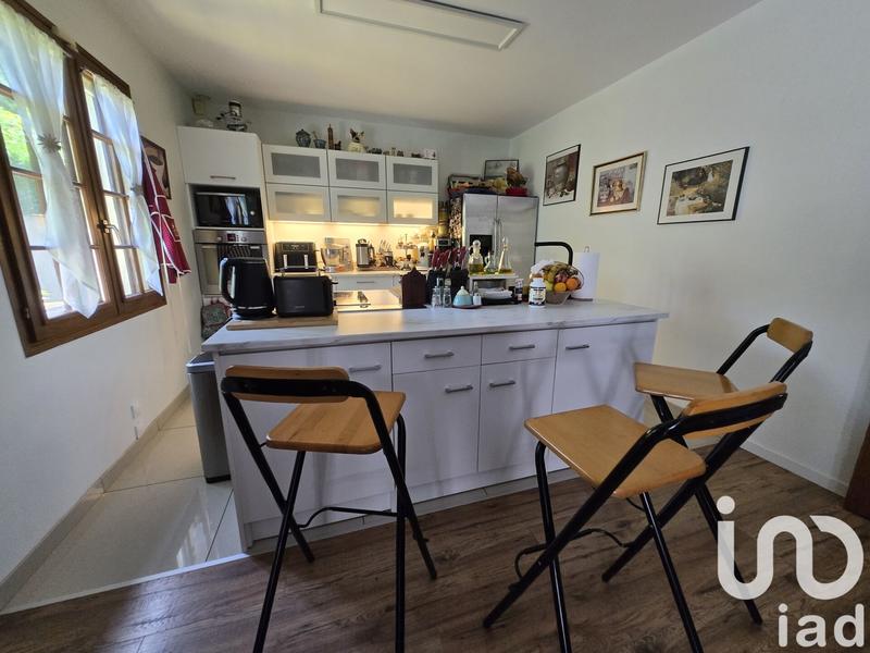 Maison - 166 m² - 7 pièces