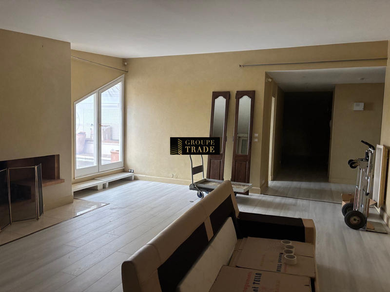 Appartement - 137 m² - 5 pièces