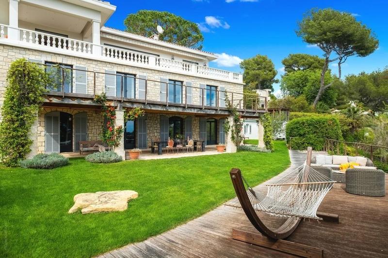 Villa - 500 m² - 7 pièces