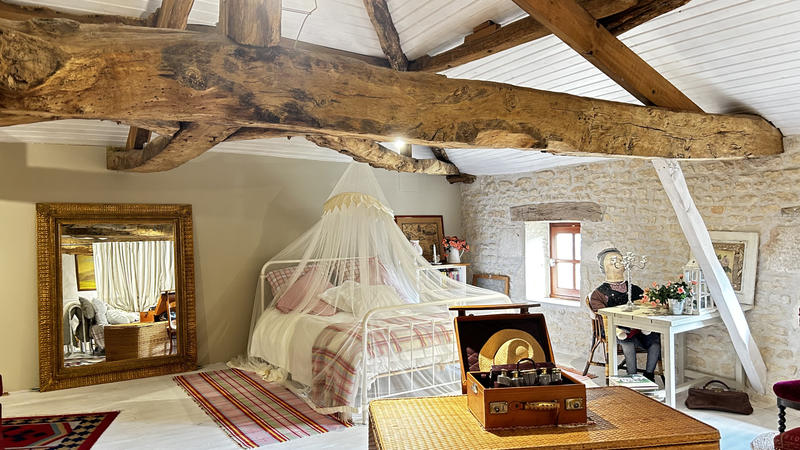 Maison - 215 m² - 5 pièces