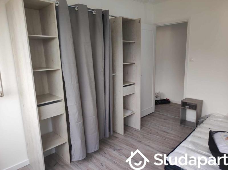 Chambre - 12 m² - 1 pièce