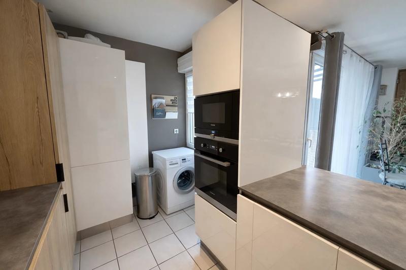 Appartement - 67 m² - 4 pièces