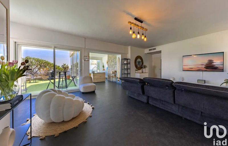 Appartement - 157 m² - 5 pièces