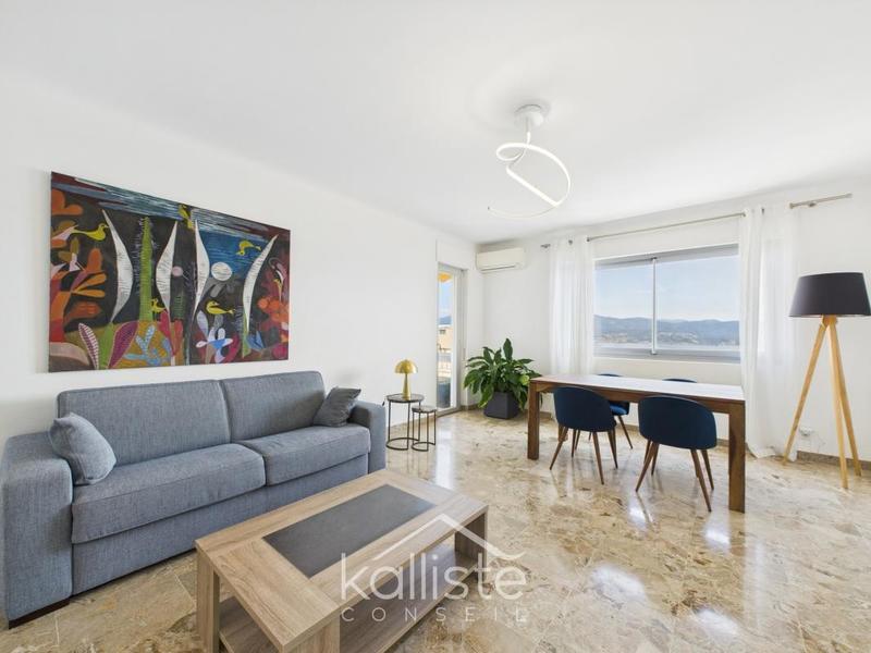 Appartement - 87 m² - 3 pièces