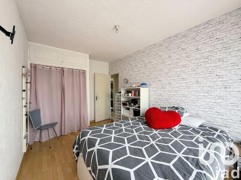 Maison - 162 m² - 8 pièces