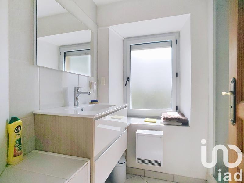 Maison - 285 m² - 16 pièces