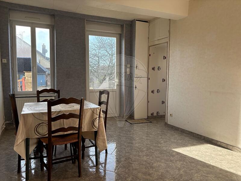 Maison - 80 m² - 4 pièces