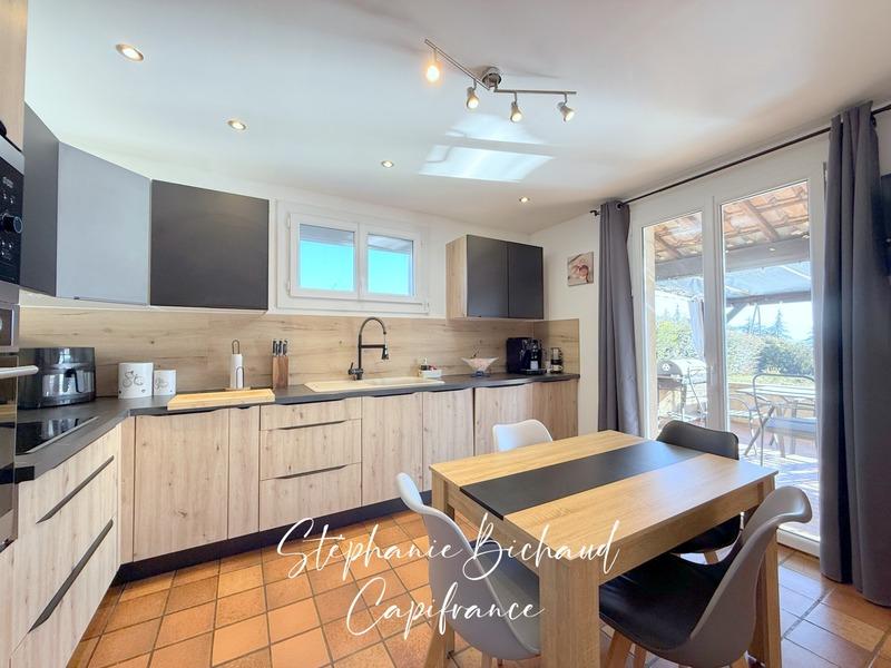 Maison - 129 m² - 4 pièces