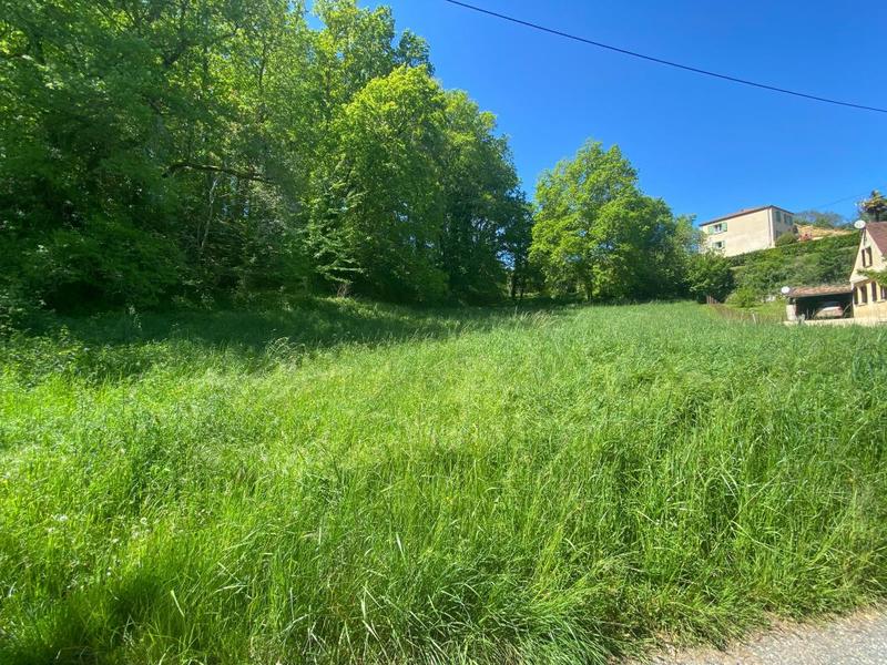 Terrain constructible - 2 526 m²