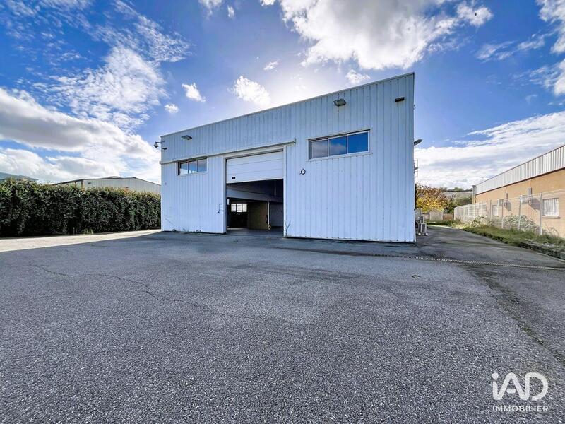 Local commercial - 536 m²