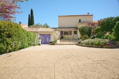 Maison - 165 m² - 7 pièces