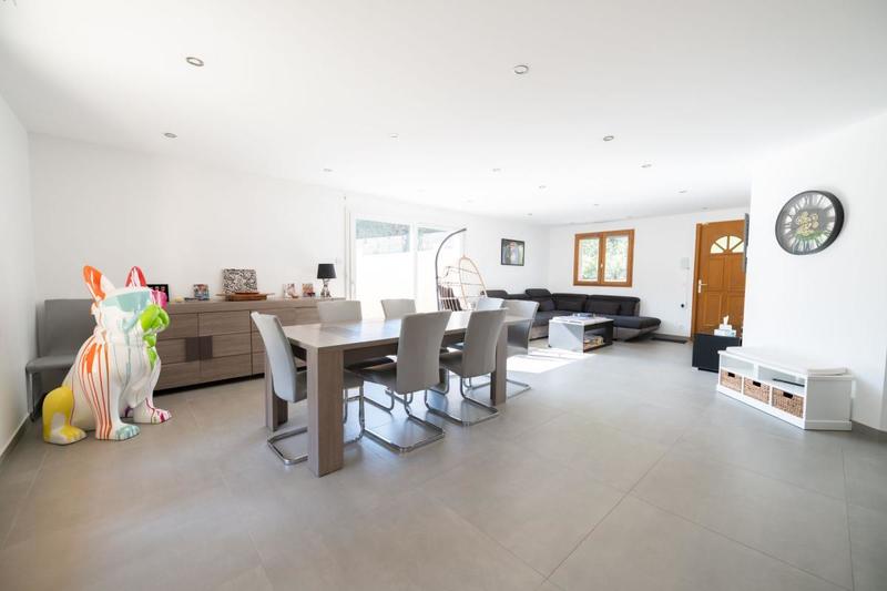 Maison - 109 m² - 5 pièces