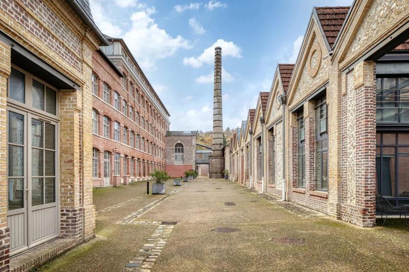 Appartement - 84 m² - 4 pièces