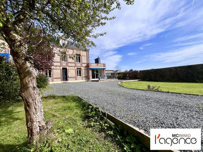 Maison - 167 m² - 8 pièces