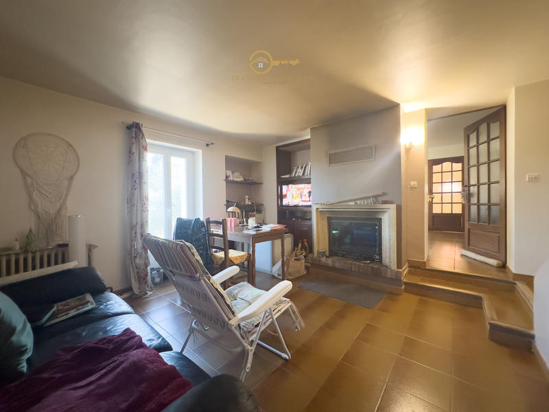 Propriété - 231 m² - 14 pièces