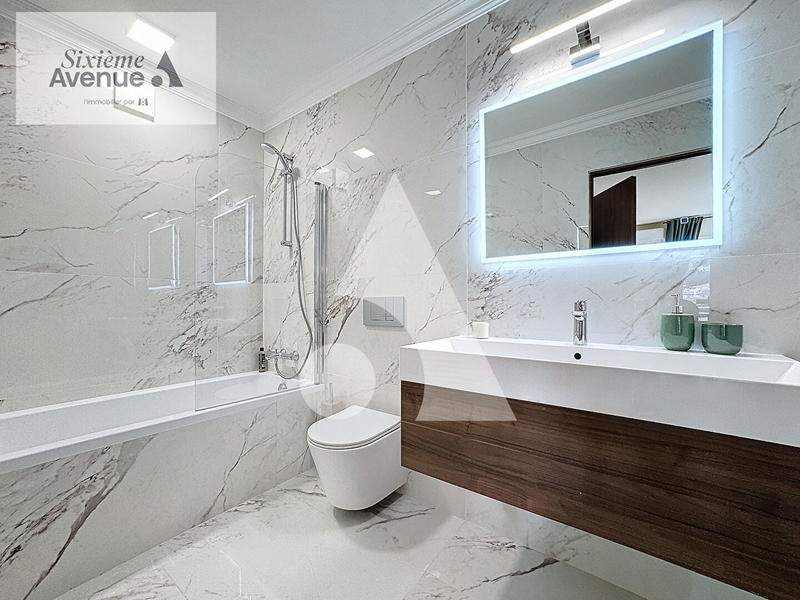 Appartement - 192 m² - 4 pièces