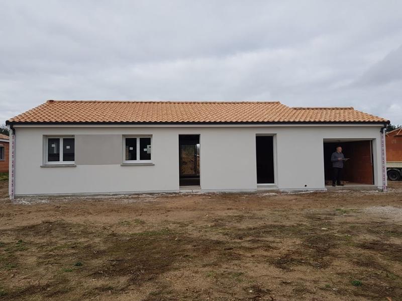 Maison - 76 m² - 4 pièces