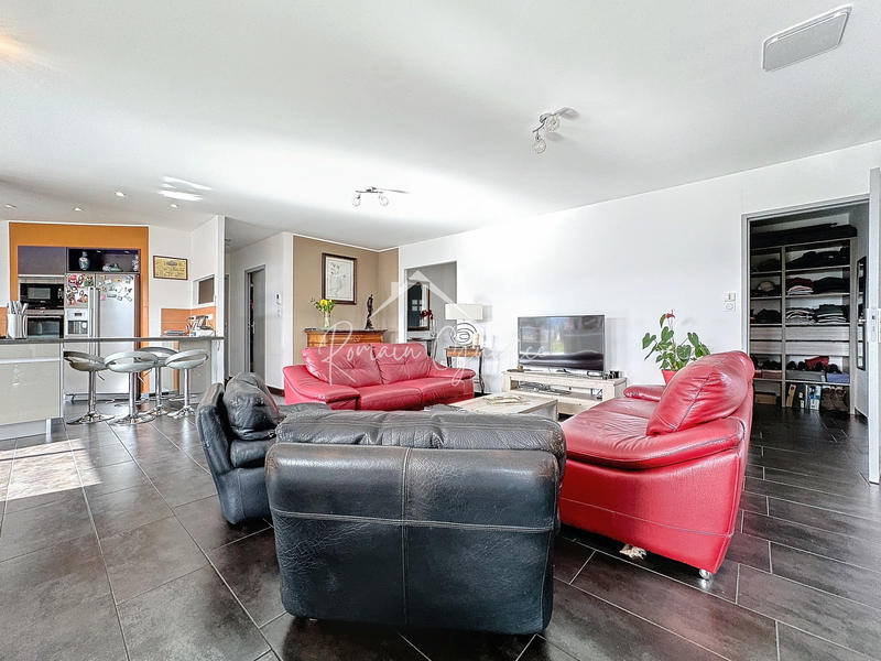 Villa - 140 m² - 5 pièces