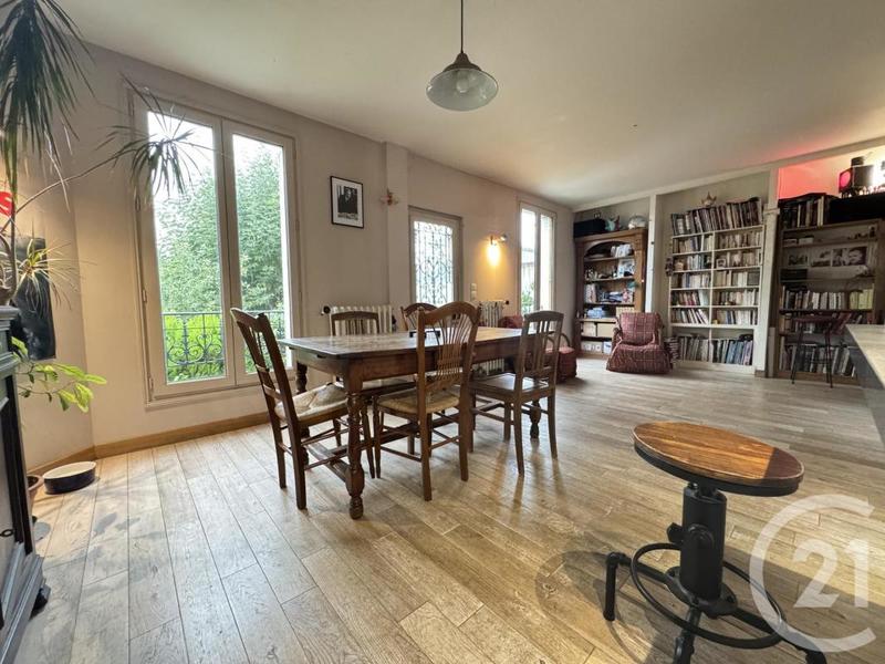 Maison ancienne - 140 m² - 7 pièces