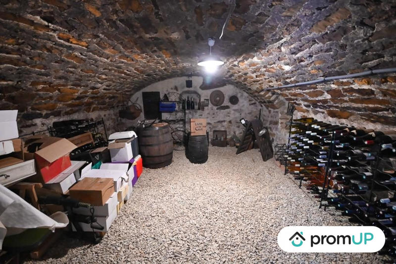 Maison ancienne - 240 m² - 8 pièces