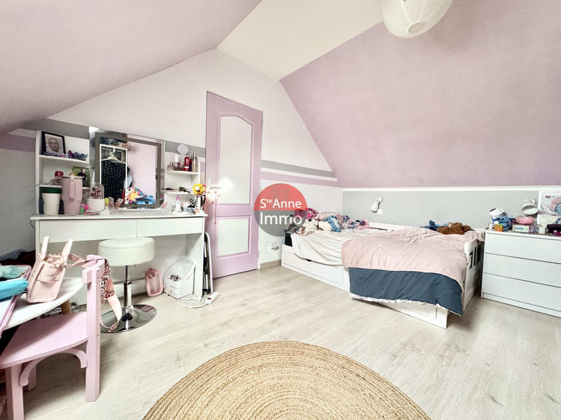 Maison - 137 m² - 7 pièces