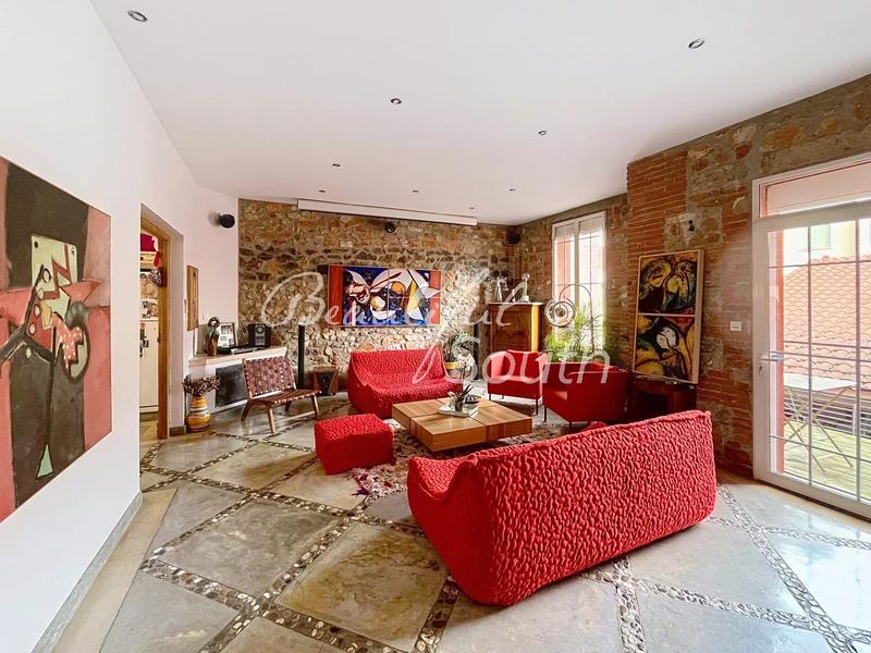 Maison de ville - 220 m² - 6 pièces