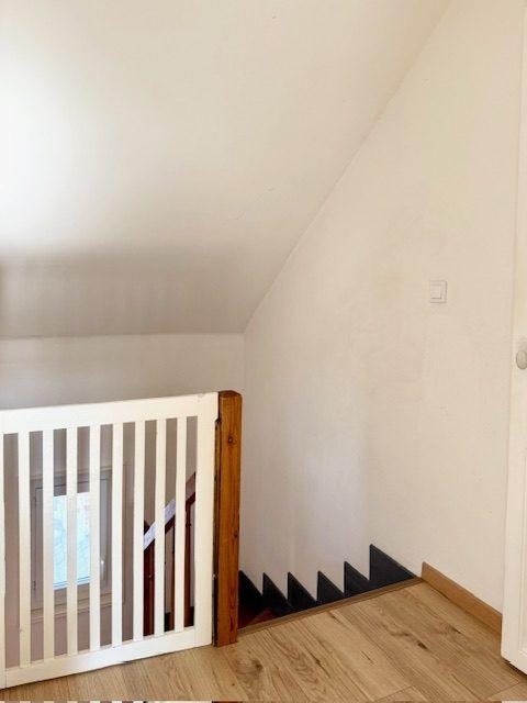 Maison - 90 m² - 6 pièces