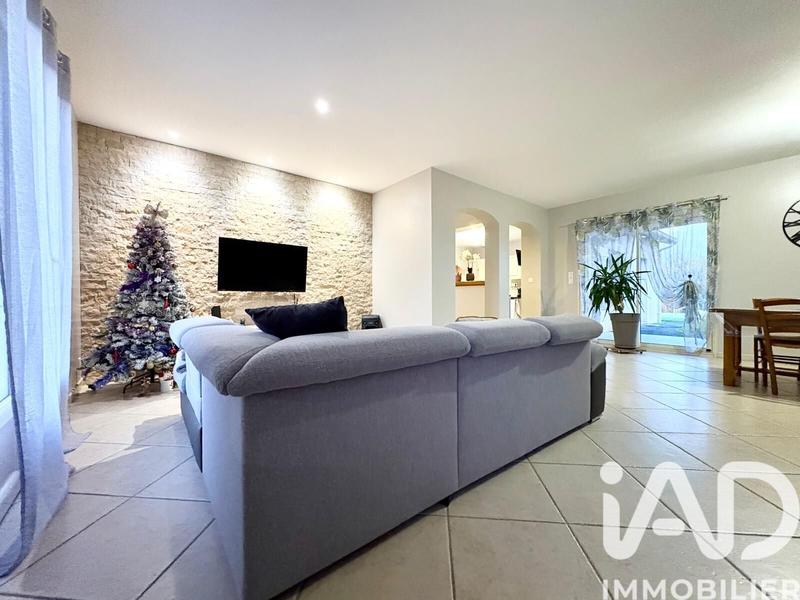 Maison - 159 m² - 5 pièces