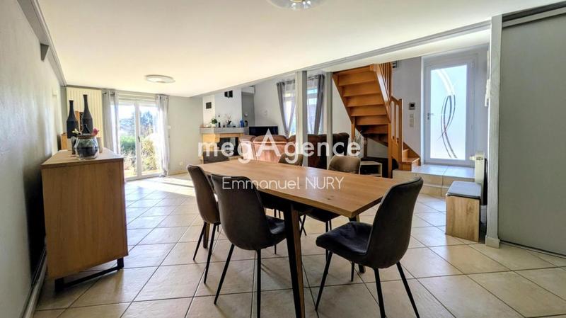 Maison - 110 m² - 4 pièces