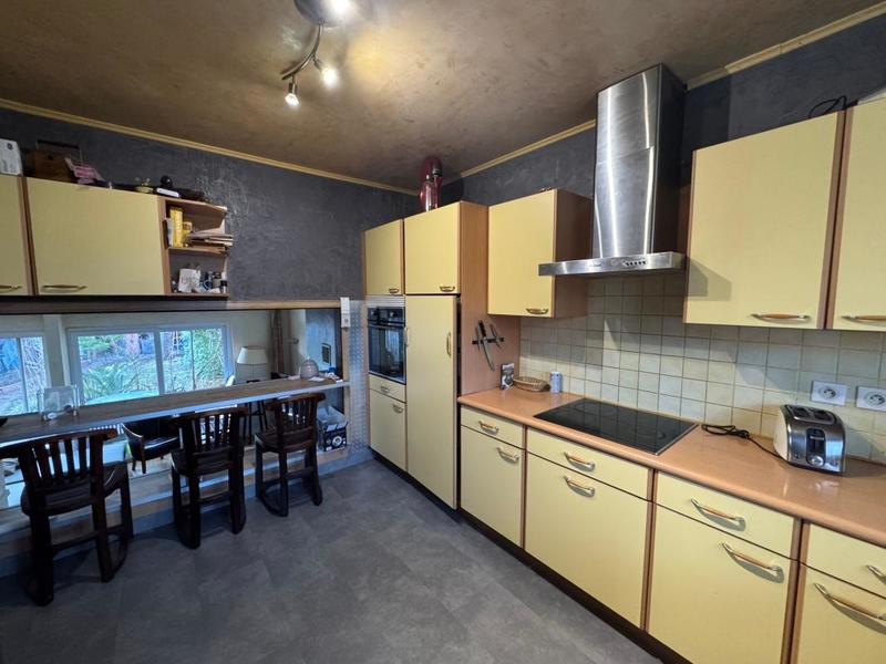 Maison - 94 m² - 4 pièces