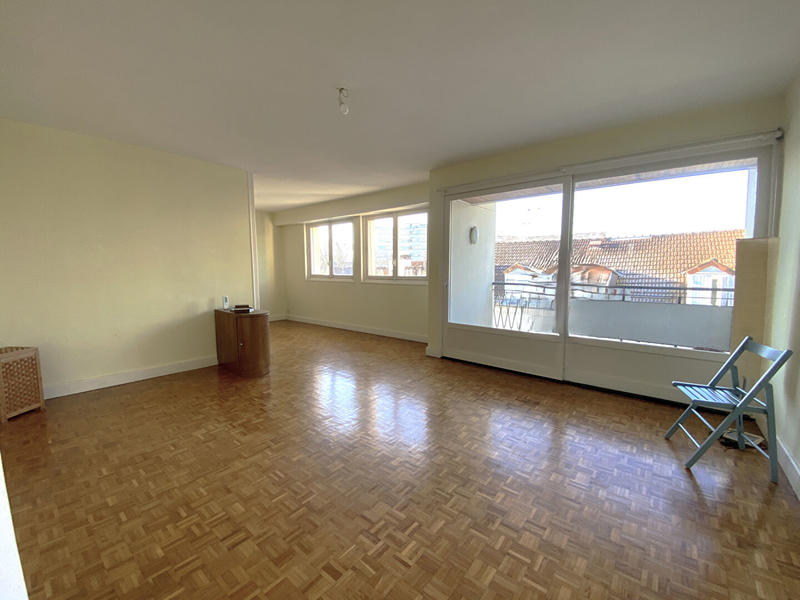 Appartement - 80 m² - 3 pièces