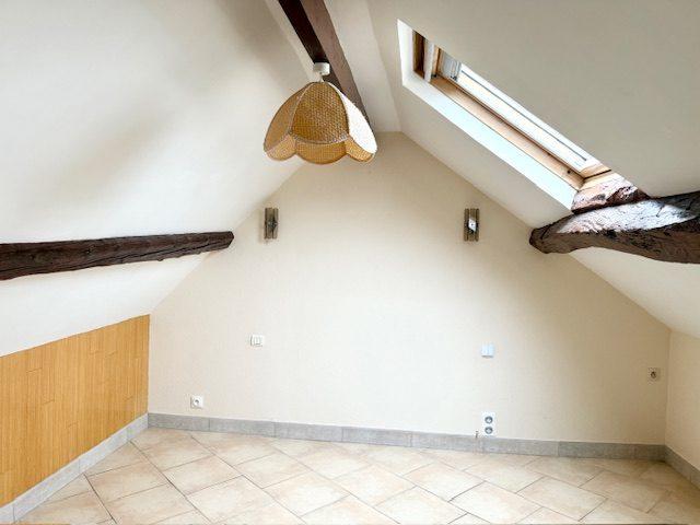 Maison - 107 m² - 6 pièces
