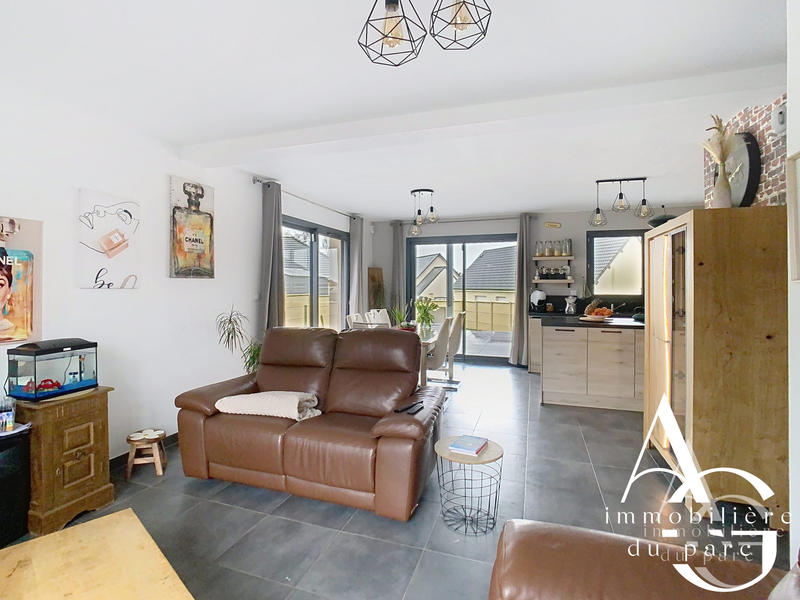 Maison traditionnelle - 113 m² - 6 pièces