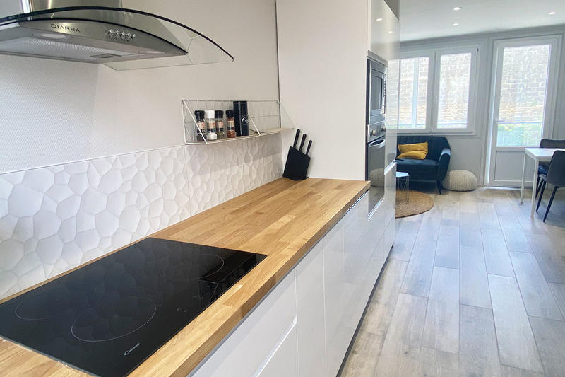 Appartement - 80 m² - 4 pièces