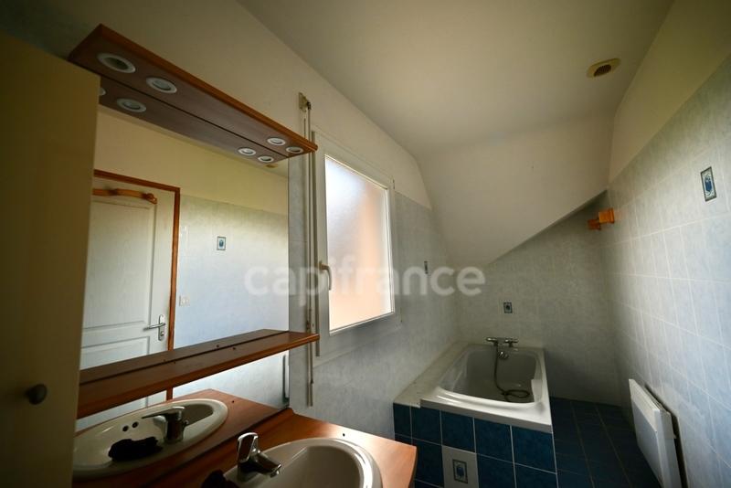 Maison - 139 m² - 7 pièces