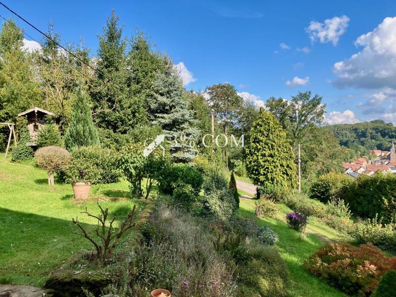 Maison - 142 m² - 7 pièces